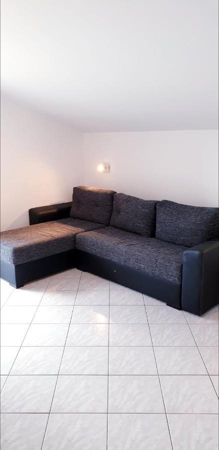 Apartment Antonio ビオグラード・ナ・モル エクステリア 写真