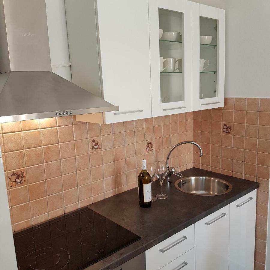 Apartment Antonio ビオグラード・ナ・モル エクステリア 写真